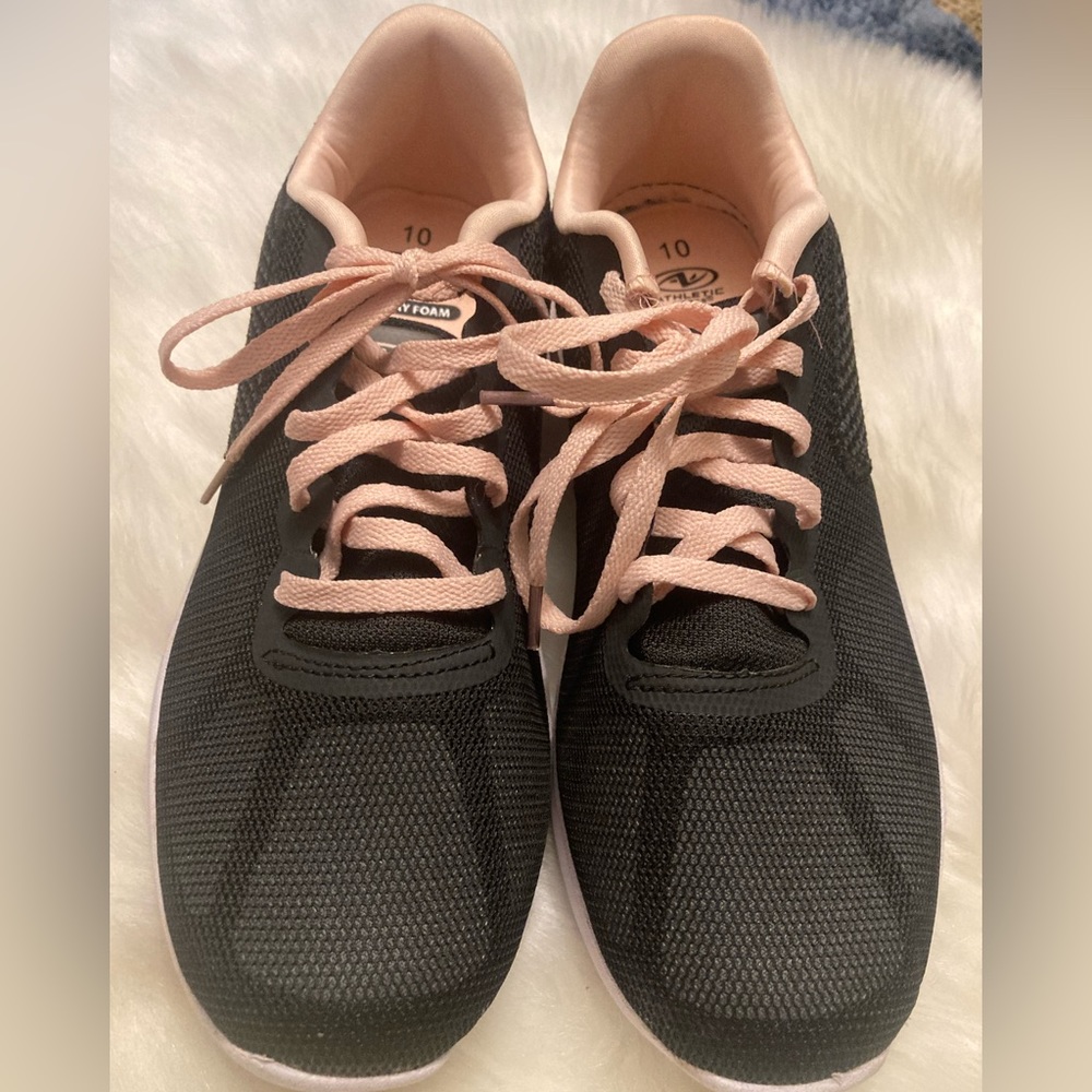 Athletic Works memory foam women’s sneakers size 10